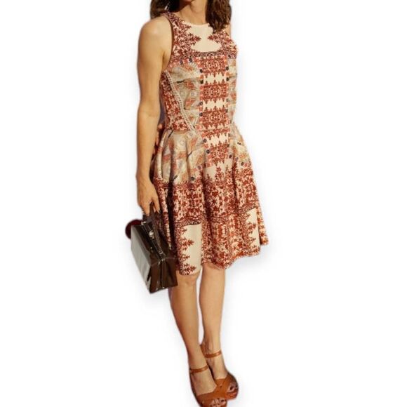 MOSSIMO CREAM BURGUNDY DRESS SZ.M EUC.  GORGEOUS DRESS IN EXCELLENT USED CONDITI - Picture 1 of 8